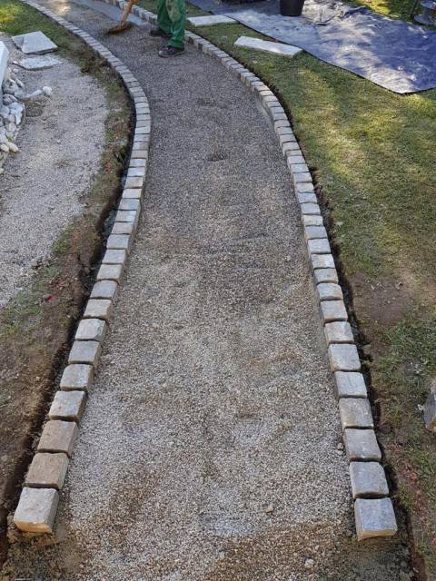 Tlakovanje i uređenje površina